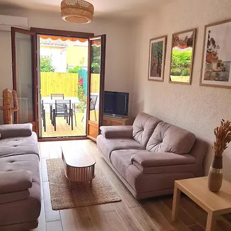 - Maison 3 *